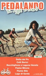 Pedalando tra argini e canali